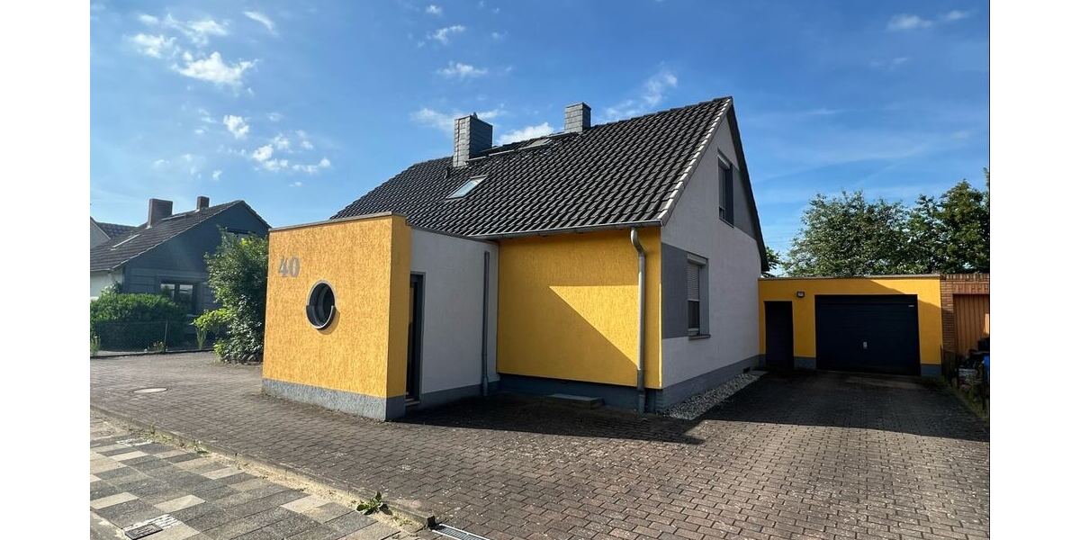 Straßenansicht