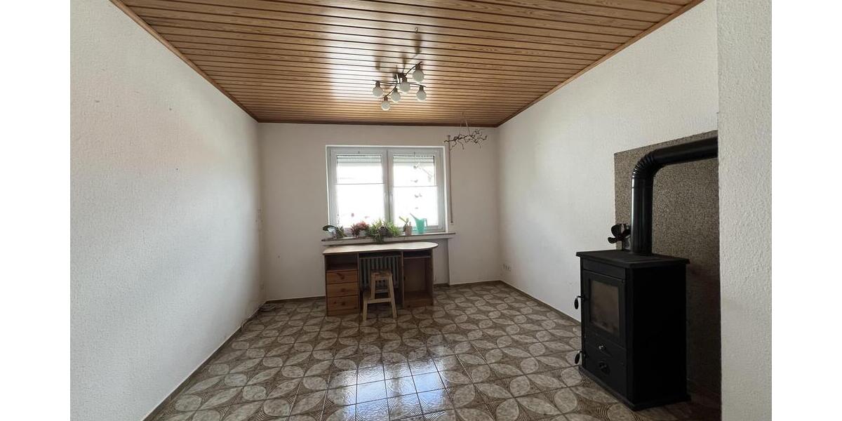 Offenes Kaminzimmer
