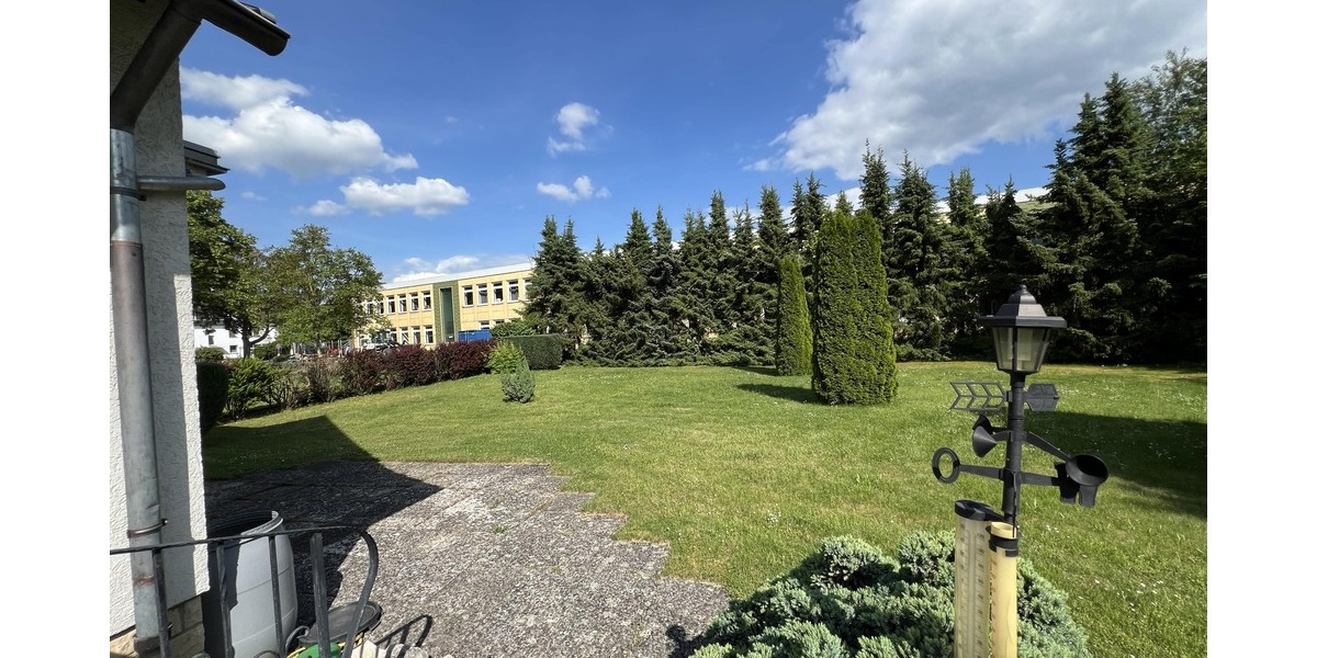 Weitläufiger Garten