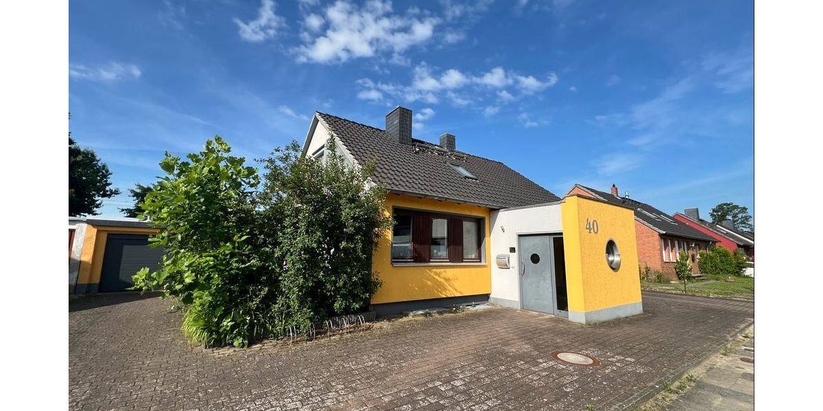 Straßenansicht