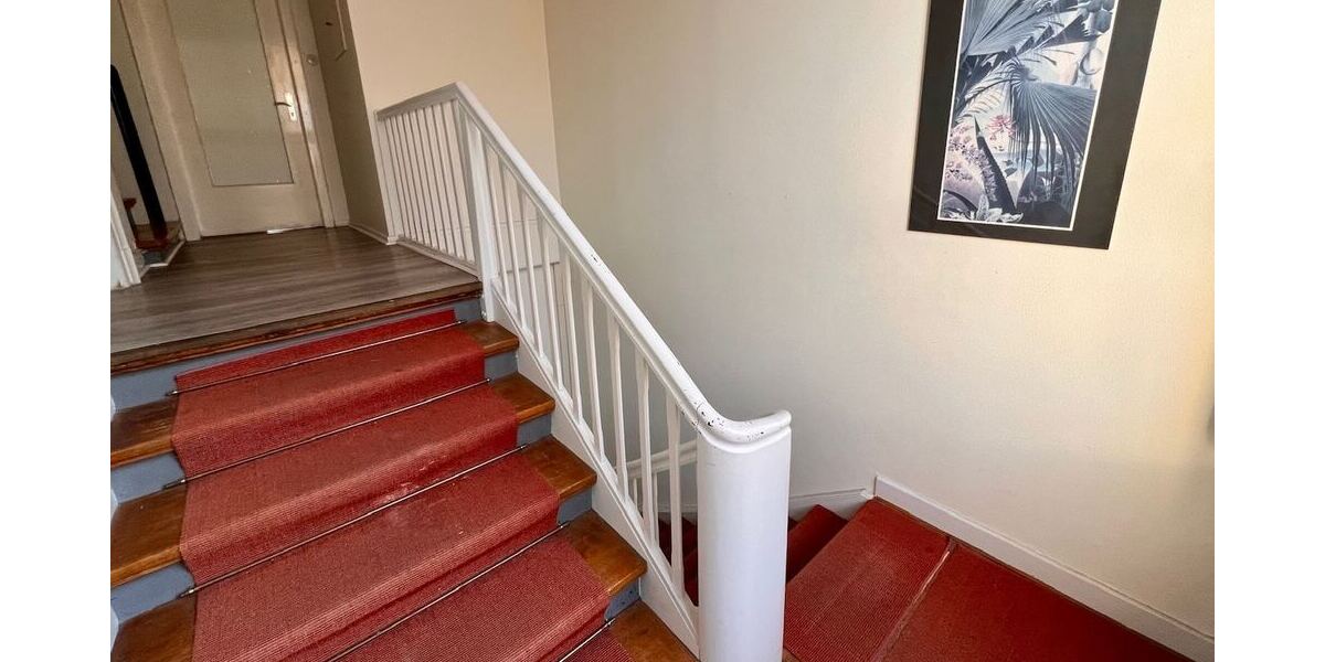 Treppe zum OG